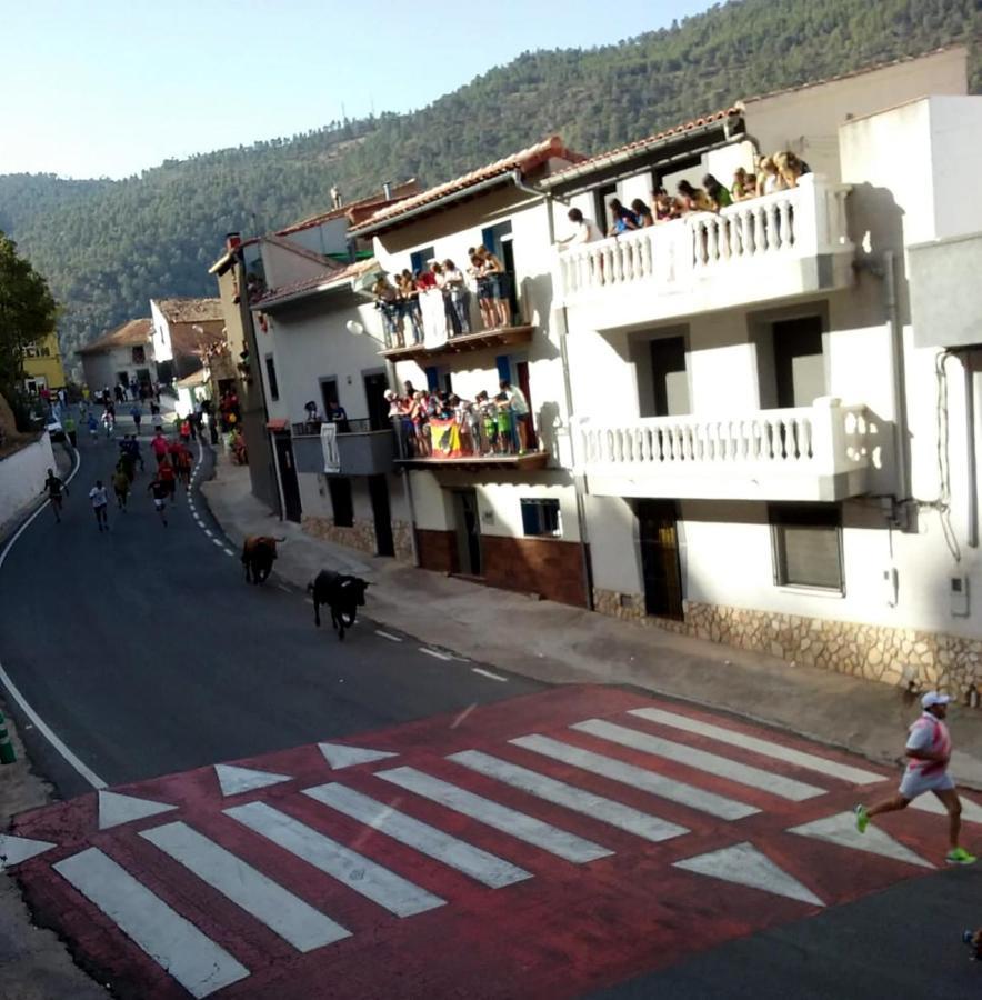 Alojamientos Rurales Entre Rocas Aýna Zewnętrze zdjęcie